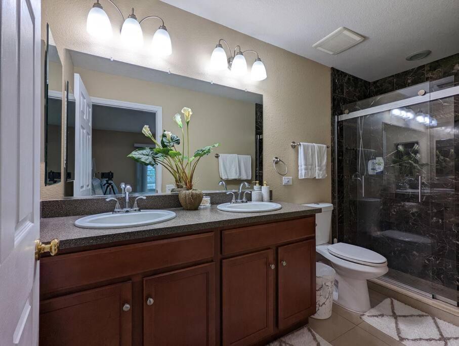 3Bed & 2Bath Property Couple Minutes From Siesta Key Beach & Downtown Sarasota Eksteriør billede