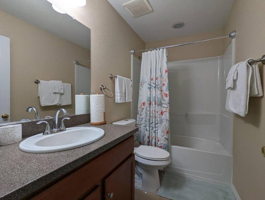 3Bed & 2Bath Property Couple Minutes From Siesta Key Beach & Downtown Sarasota Eksteriør billede