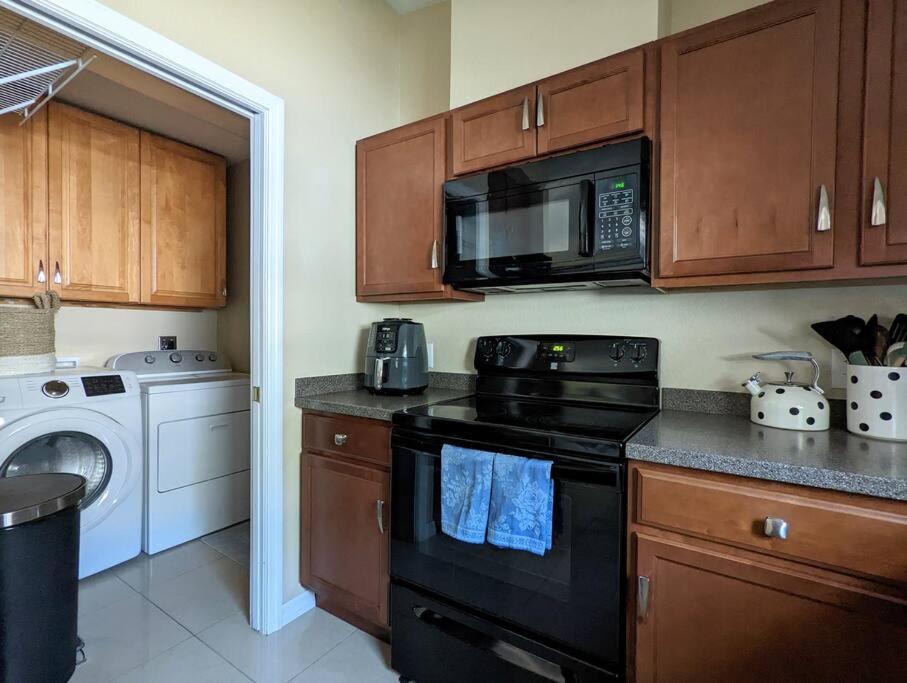 3Bed & 2Bath Property Couple Minutes From Siesta Key Beach & Downtown Sarasota Eksteriør billede