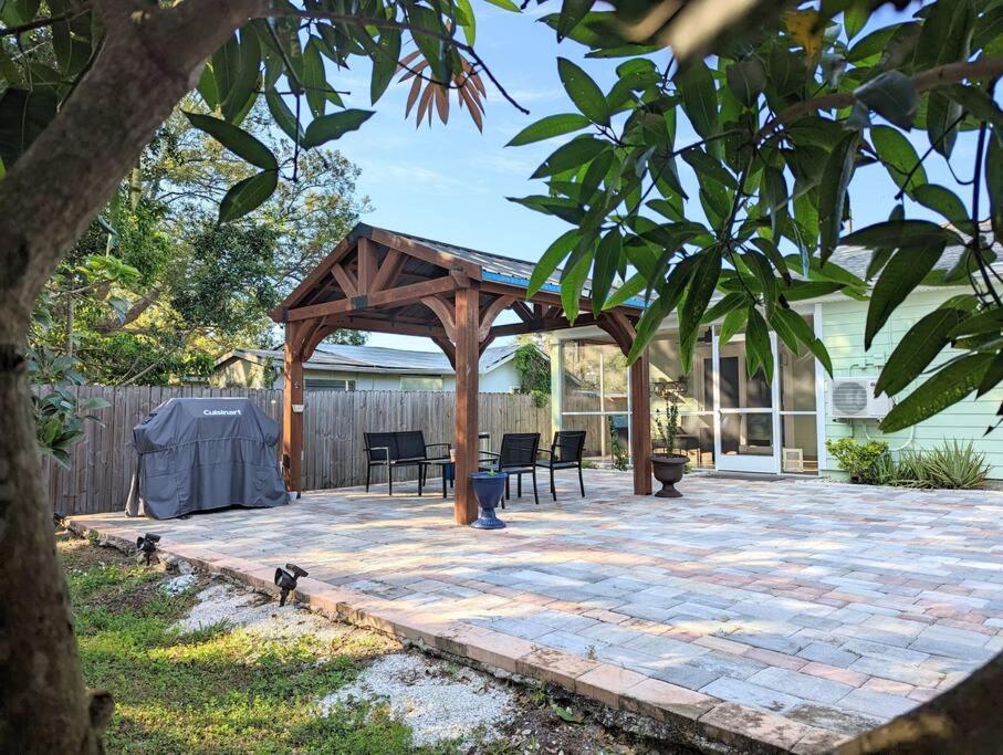 3Bed & 2Bath Property Couple Minutes From Siesta Key Beach & Downtown Sarasota Eksteriør billede