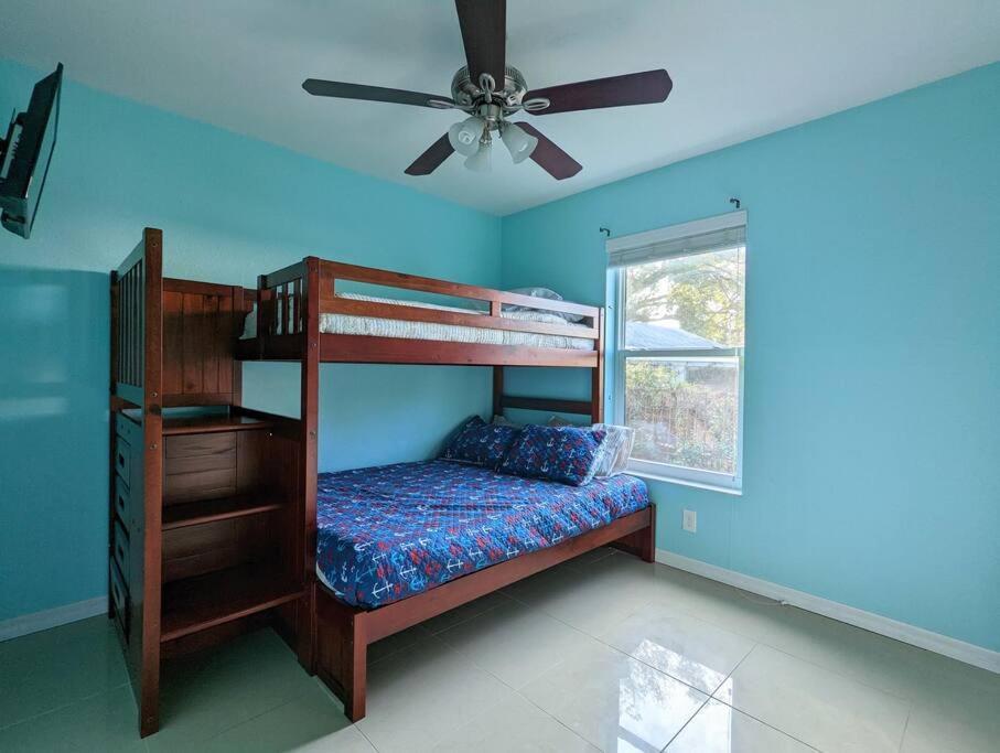 3Bed & 2Bath Property Couple Minutes From Siesta Key Beach & Downtown Sarasota Eksteriør billede